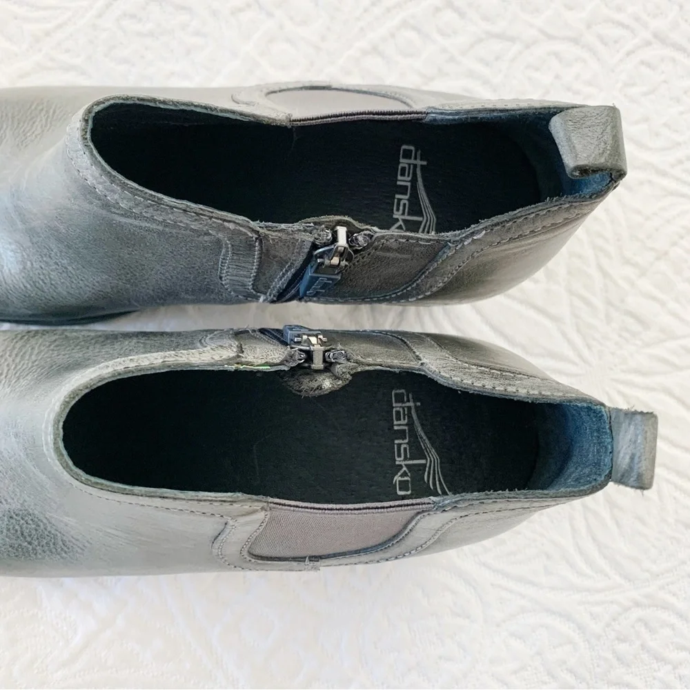 Dansko Harlene‎ Bootie, Distressed Charcoal (Sz 38, US 7.5-8)